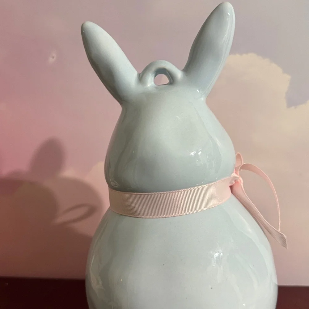 Magenta charming ceramic